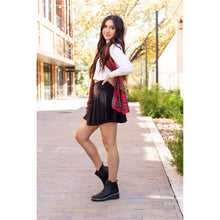 Load image into Gallery viewer, Julia Rose The Brielle black skort, Women wearing black skort with built-in shorts