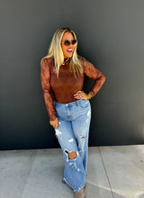 Load image into Gallery viewer, PREORDER: Roxy Lace Top in Six Colors