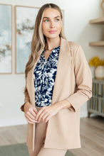 Load image into Gallery viewer, PREORDER: Magic 3/4 Blazer in Nine Colors