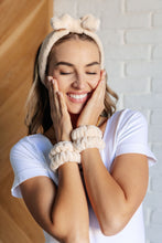 Load image into Gallery viewer, Effortless Days Stretchy Headband & Wristband Set in Cream