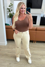 Load image into Gallery viewer, Selena High Rise Distressed 90's Straight Jeans in Bone