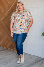 Load image into Gallery viewer, It's Intuitive Floral Blouse