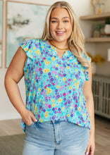 Load image into Gallery viewer, Lizzy Flutter Sleeve Top in Teal and Purple Floral