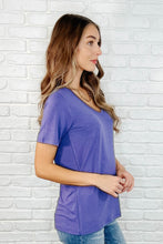 Load image into Gallery viewer, The Every Outfit Basic V-Neck Top in Marlin