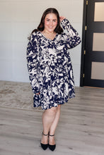 Load image into Gallery viewer, Worthwhile Moment Floral Tiered Dress in Oatmeal and Navy