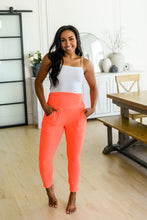 Load image into Gallery viewer, PREORDER: Haley Ruched Waist Legging in Seven Colors
