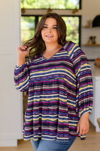 Load image into Gallery viewer, Circle Back Striped V-Neck Top