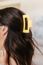 Load image into Gallery viewer, Claw Clip Set of 4 in Lemon