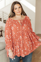 Load image into Gallery viewer, Daisy Flow Blouse In Rust