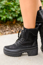Load image into Gallery viewer, Desert Nights Lace Up Boots In Black