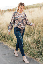 Load image into Gallery viewer, Find Me In The Woods Top