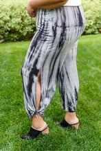 Load image into Gallery viewer, First Class Pant In Tie Dye