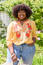 Load image into Gallery viewer, Freehand Art Shirt