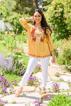 Load image into Gallery viewer, Freehand Art Shirt