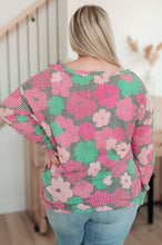 Load image into Gallery viewer, Group Chat Floral Top