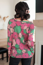 Load image into Gallery viewer, Group Chat Floral Top