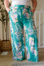 Load image into Gallery viewer, Hawaiiana Floral Print Pants