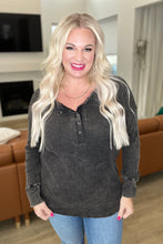 Load image into Gallery viewer, Mineral Wash Baby Waffle Henley in Ash Black