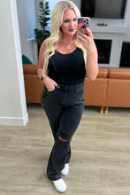 Load image into Gallery viewer, Susannah High Rise Rigid Magic 90's Distressed Straight Jeans in Black