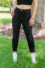 Load image into Gallery viewer, Kelbie Destroyed Hem Crop Jeans