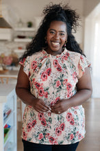Load image into Gallery viewer, Making Me Blush Floral Top