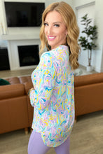 Load image into Gallery viewer, Lizzy Top in Mod Lavender