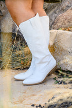 Load image into Gallery viewer, Shania Cowgirl Boots In White