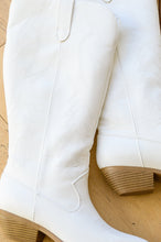 Load image into Gallery viewer, Shania Cowgirl Boots In White