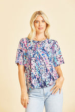 Load image into Gallery viewer, Short Sleeve Yellow Lilly Floral Scoop Neck Top in Navy/Purple
