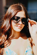 Load image into Gallery viewer, Ready to Ship | The Alex  Black/Black - High Quality Unisex Aviator Sunglasses
