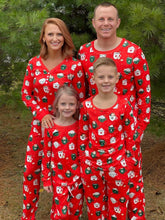 Load image into Gallery viewer, Men&#39;s Sippin&#39; on Hot Cocoa Pajama Set
