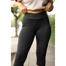 Load image into Gallery viewer, Julia Rose The Lillian sculpting crossover capri leggings high-waisted women’s capris

