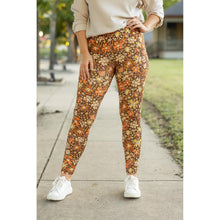 Load image into Gallery viewer, Ready to Ship  |  The Autumn - Fall Leaves Leggings
