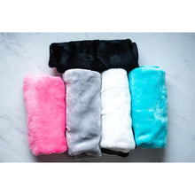 Load image into Gallery viewer, Eco-friendly washable makeup eraser cloth-Makeup remover cloth that removes makeup with just water

