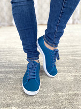 Load image into Gallery viewer, Free Spirit Sneakers in Blue
