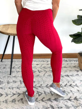 Load image into Gallery viewer, Take It Easy Tik-Tok Pocket Leggings in Red
