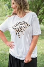 Load image into Gallery viewer, Leopard Lips Graphic Tee

