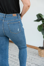 Load image into Gallery viewer, Blown Away Dandelion Judy Blue Jeans

