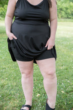 Load image into Gallery viewer, Stunning Little Black Dress
