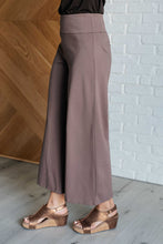 Load image into Gallery viewer, Magic Wide Leg Crop Pants in Dark Mocha
