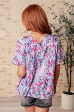 Load image into Gallery viewer, Stellar Situation V-Neck Top
