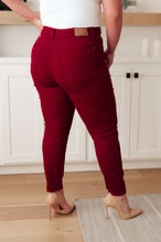 Load image into Gallery viewer, Wanda High Rise Control Top Skinny Jeans Scarlet
