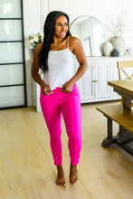 Load image into Gallery viewer, PREORDER: Haley Ruched Waist Legging in Seven Colors
