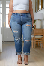 Load image into Gallery viewer, Belinda High Rise Distressed Straight Jeans
