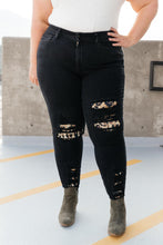 Load image into Gallery viewer, Into The Wild Distressed Skinny Jeans
