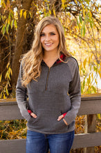 Load image into Gallery viewer, Quilted Buffalo Plaid Pullover
