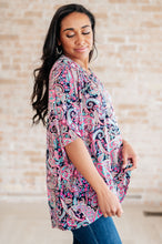 Load image into Gallery viewer, Essentially You Top in Pink Paisley
