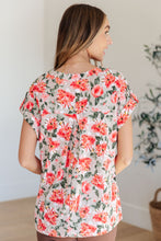 Load image into Gallery viewer, Lizzy Cap Sleeve Top in Coral and Beige Floral
