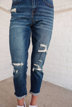 Load image into Gallery viewer, Mid-Rise Thermal Boyfriend Jeans
