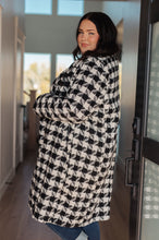 Load image into Gallery viewer, Monochromatic Moment Plaid Coat
